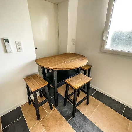 Apartment Le Petit Valexiane Piscine & Jardin Maillane